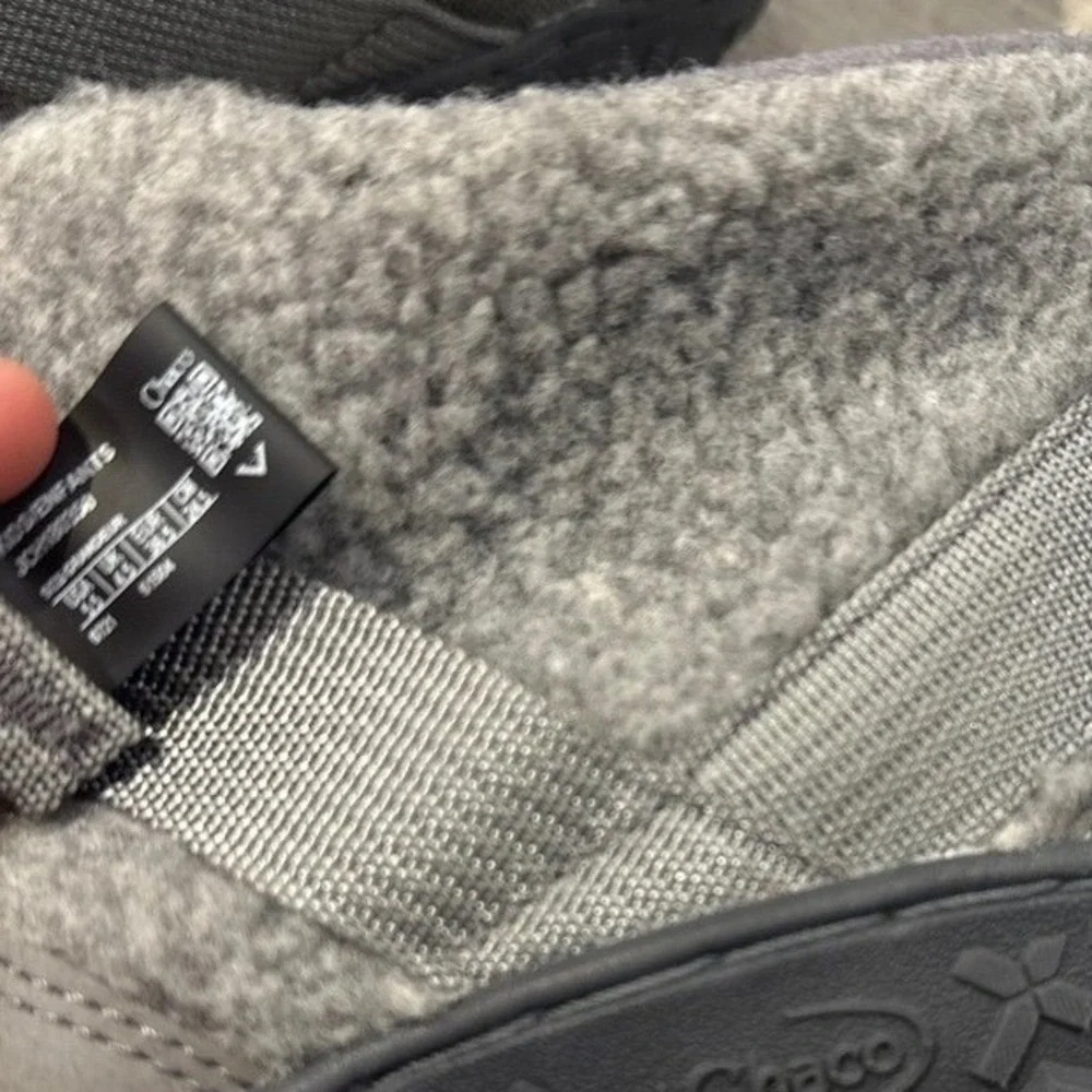 Chaco Kids 5.5 Women 7.5 Ramble Puff Linear Gray‎ Fleece Booties Gorpcore Cozy